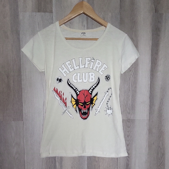 🛍Day Break Womens Medium Hellfire Club Tee‎ Short Sleeve Cotton Stranger Things - Picture 1 of 6